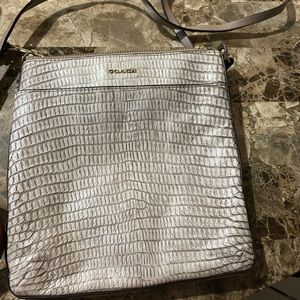 Crossbody bag